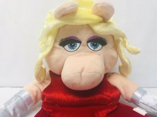 Muppets Hand Puppet FAO Schwarz Miss Piggy Red Dress Plush Toys R Us Muppet Toy 2