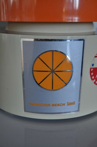 Vintage Hamilton Beach/Scovill Orange Juicer Electric Model 2109.  1 Made in USA 2