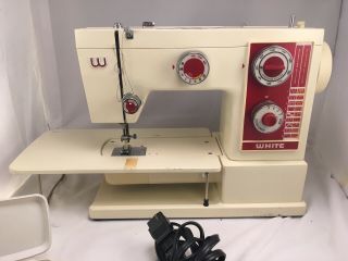 White Model 505 Sewing Machine Vintage W/case