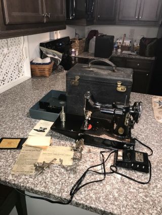 1934 - Singer 221 Featherweight Sewing Machine - Case - Paperwork
