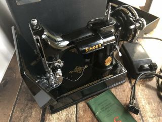 Singer Featherweight 221 (221 - 1) Sewing Machine 1946 W/ Case