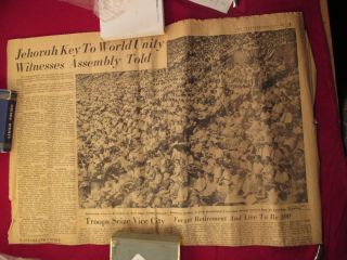 Watchtower Related Newspaper 1954 World Unity Assymbly Onterio