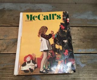 Vintage Mccalls Pattern Book Sewing 1970s Holiday Issue