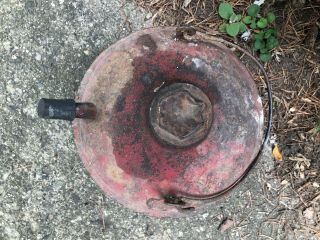 VTG Antique RUSTIC Farm Tractor EAGLE 1 Gallon FM Safety GAS CAN Oil Red Garage 3