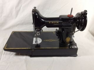 Very 1957 Black Singer 221k Featherweight Sewing Machine With Case Ib More