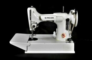 White Singer Featherweight Sewing Machine 221k - 7 Portable Electric W/accessories