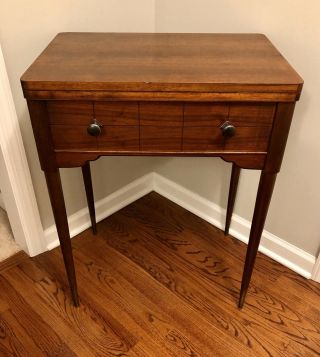 Refinished 1950s Singer Sewing Machine Cabinet Table 201 66 66 - 16 15 15 - 90 15 - 91