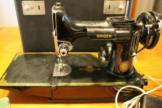 singer 221 featherweight with case cord has replacement 2