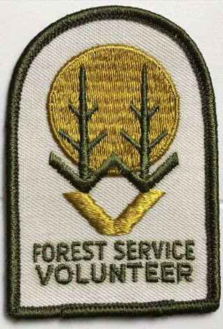 US Forest Service Volunteer National Parks Embroidered Souvenir Patch Badge 2