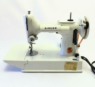 Vintage 1964 Singer 221k WHITE Featherweight Sewing Machine GB & 2