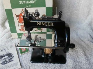 Vintage Singer Sew Handy 20 Toy Sewing Machine W/ Box
