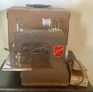Old Vintage Pat Pend Weld - Seam Chain Stitch Sewing Machine Model Dromann Estate