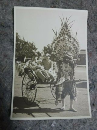 1935 Photo Of Couple With Native Of South Africa In Ceremonial Attire