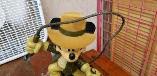 DISNEY PARKS mickey mouse as indiana jones resin statue figure Alavezos 3
