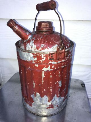 Vintage 1940’s Nesco Galvanized Metal Gas Oil Fuel Can Hot Rat Rod Collectible