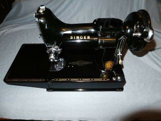 1955 Singer 221 Featherweight Sewing Machine For Spares/repair