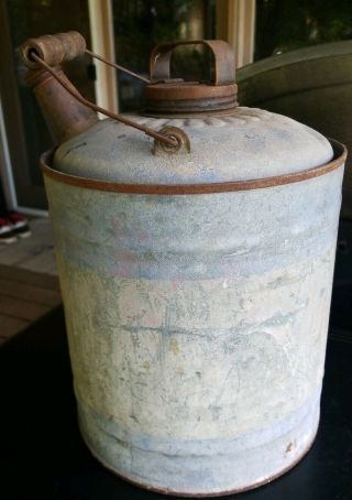 Antique Vtg Metal 2 Gallon Gas Oil Kerosene Can