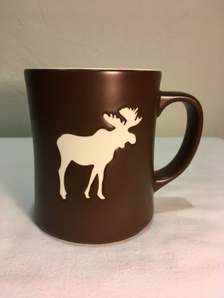 Starbucks Moose 2009 Coffee Mug Brown Cup Embossed Bone China 16 Oz
