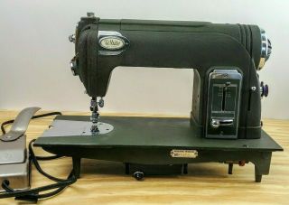 Vintage White Rotary Sewmaster Sewing Machine Model E - 6354 Green Cast Iron
