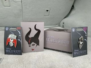 Walt Disney World Maleficent Limited Edition Magicband And Pins 2019