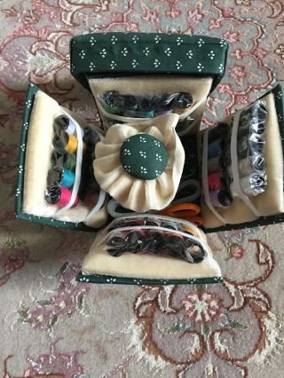 Vintage Travel Mini Sewing Kit Scissor Thread Needles Gift Collectible Rare