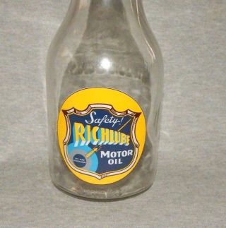 " Richlube Motor Oil " Glass Oil Bottle W Spout 1 Qt Shield Logo 100 Pure Penn