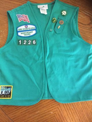 Girl Scout Junior Vest Medium With Patches & Pins Euc 10192