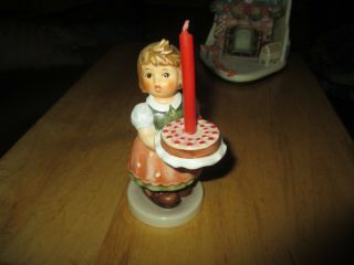 1983 Hummel Goebel Birthday Candle Girl Figurine 440 Collector 