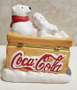 Coca - Cola Polar Bear Ice Chest Hinged Lid Ceramic Trinket Box - Collector Item