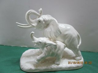 Vintage Elephant Figurine White Porcelain Mom & Baby Japan