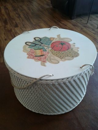 1940s Wicker/wood/plastic Round Sewing Basket