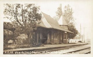 Waltham Ma B&m Railroad Station Train Depot " Bleacher " Real Photo Postcard