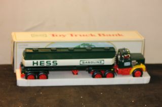 Hess Truck 1984 Oil Tanker Toy Truck Bank W/ Box