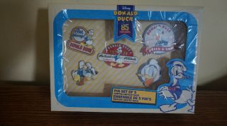 Disney Store Donald Duck 85th Anniversary Pin Set Limited Edition 1600 Worldwide