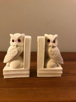 Vintage White Chalk - Ware Owl Bookends Made In Italy