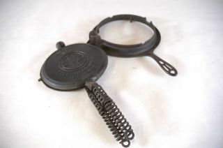 Griswold No 8 Waffle Iron And Ring