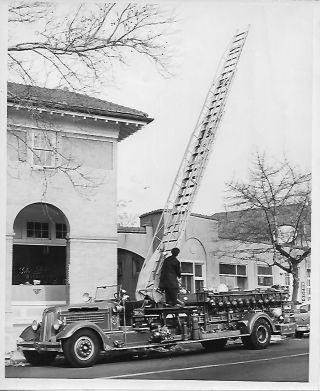 Glen Ridge Fire Dept Ladder Truck Glen Ridge,  Nj Orig 8 X10 B/w Photo B223