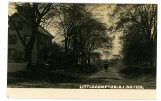 Little Compton Ri - Street Scene Near Colonial House - Rppc Postcard