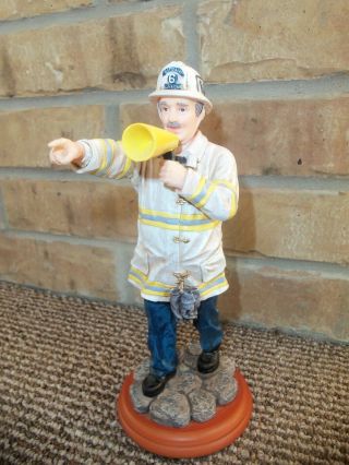 Fireman Figurine Vanmark " Chief " 1998