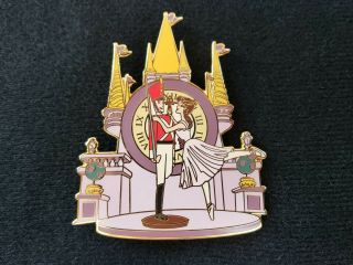 Rare Disney Pin Le 100 - Fantasia - Tin Soldier And Ballerina