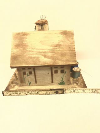 Vintage Sewing Box Pin Cushion House Shaped Made In Usa Thread Spindle Holders 8