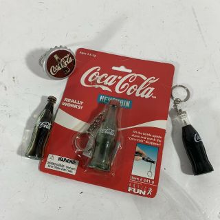 & Coca - Cola 1999 Miniature Disappearing Coke Bottle Keychain Coke