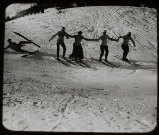 Antique Magic Lantern Slide Group Of Skiers C1910 Photo Skiing Winter Sports