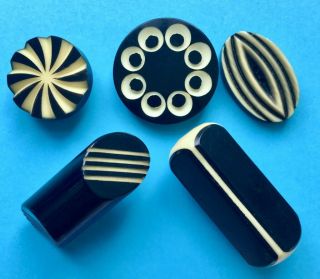 5 Exceptional Vintage Art Deco Black & Cream Celluloid Buttons,  22mm To 38mm