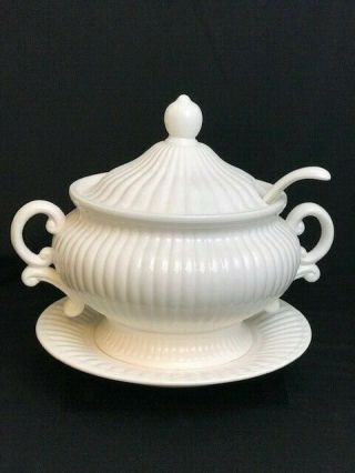Vintage Ceramic 10 Cup Capacity Soup Tureen W/underplate & Serving Ladle - Japan
