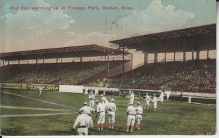 Postcard Of Fenway Park,  Red Sox Warming Up 1913 Boston,  Mass