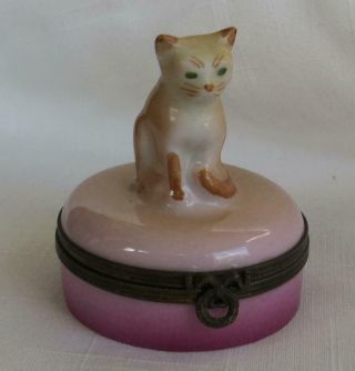 Vintage Castel Limoges Peint Main Hinged Trinket Box With Cat On Lid