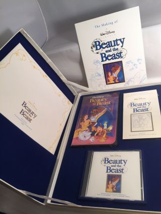 Disney Beauty & The Beast Deluxe Collector 