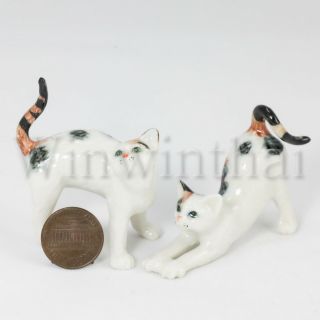 2 Calico Cats / Kitten Ceramic Statue Pottery Miniature Animal Figurine