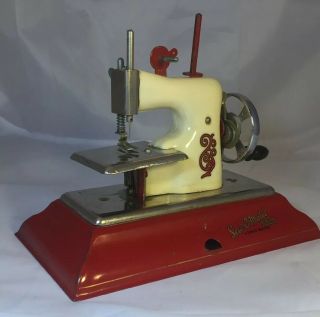 Vintage Sew - O - Matic Childs Sewing Machine Toy By Straco Red And White